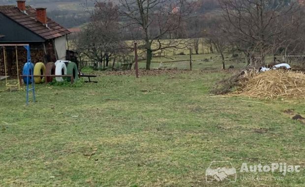 Na prodaju zemljište u Vrbovnu