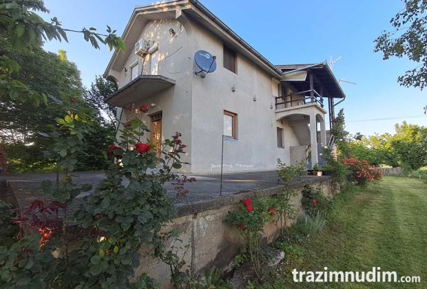 Vikendica na Fruškoj gori, 156m2