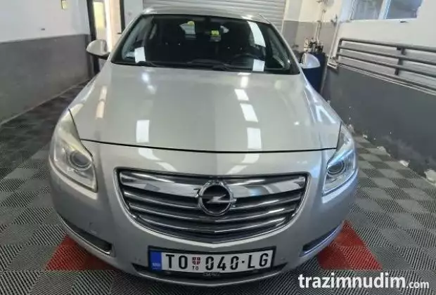 Opel Insignia 2.0cdti  