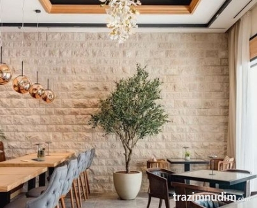 Potreban Restoran Menadzer i sef kuhinje u luksuznoj marini Crna Gora