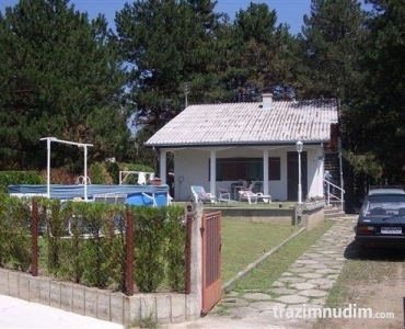 Ceo apartman za samo 2500 din, Vinci na Dunavu