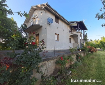 Vikendica na Fruškoj gori, 156m2