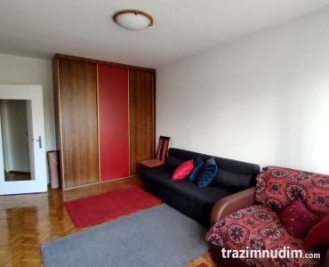 Izdajem dvosoban stan, Novi Beograd, Otona Župančića 50 m2