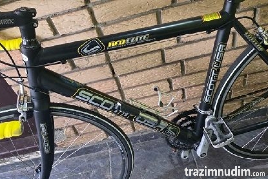 2 bajsS0726