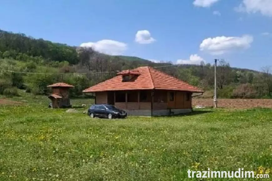 1 vikendicaM0726